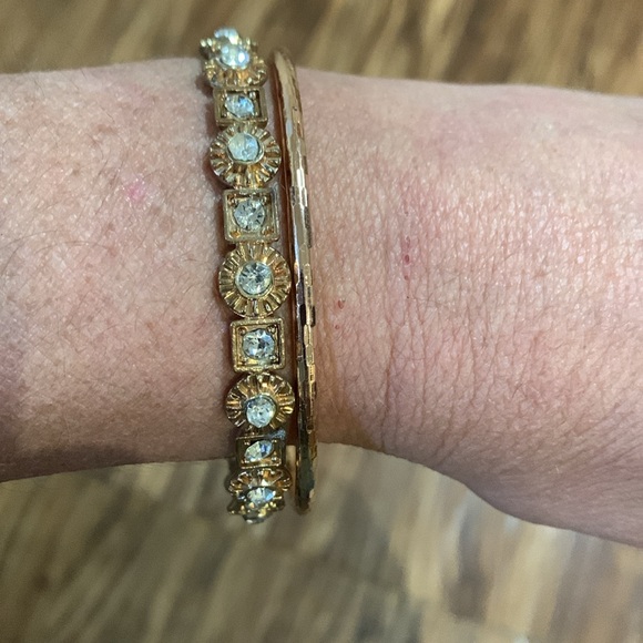 Two bracelets - Picture 2 of 5